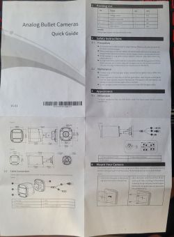 Instrukcja obsługi kamer analogowych typu bullet z rysunkami technicznymi i opisami.