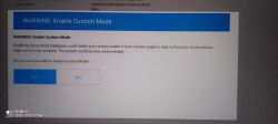 Ostrzeżenie przy włączaniu trybu Custom Mode w ustawieniach Secure Boot.