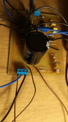 Zasilacz laboratoryjny Electronics Labs brak regulacji Zasilacz laboratoryjny Electronics Labs brak regulacji