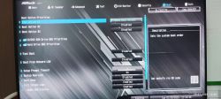 Ekran BIOS z ustawieniami priorytetu bootowania na płycie ASRock B360 Pro4