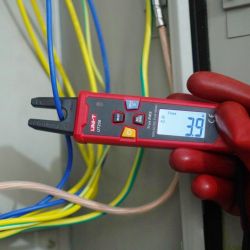 Jaki akumulator AGM 12V około 3Ah do schodołazu, praca cykliczna i duże obciążenia?