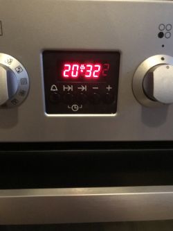 [Kupię] Kupię programator-timer do piekarnika Gorenje CC600I
