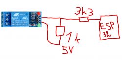 Schemat przekaźnika SRD-5VDC-SL-C podłączonego do mikrokontrolera ESP32 z rezystorami 3k3 i 1k.