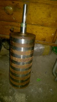 Wartość i zastosowanie magnesu o wadze 25-30 kg z wałkiem - co to może być?