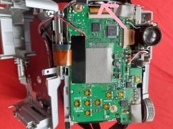 OLYMPUS SP 510 UZ - Gdzie znaleźć baterię podtrzymującą pamięć (zegar i datę) w aparacie