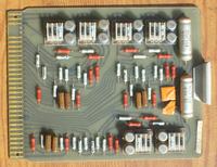 Rozwój i miniaturyzacja elektroniki.