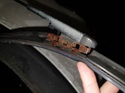 Jakie wycieraczki pasują do Alfy? Złącza niekompatybilne? Pomocy!