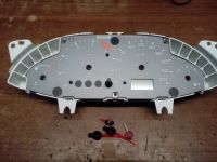 Licznik ford focus mk1 -jak zdemontować wskazówki.