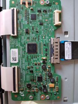 Samsung UE40EH5300WXXH - Po wymiania TCON wyświetla czarne poziome paski