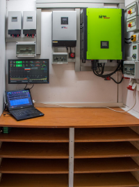 Powerwall DIY - samodzielnie zbudowany, domowy magazyn energii elektrycznej