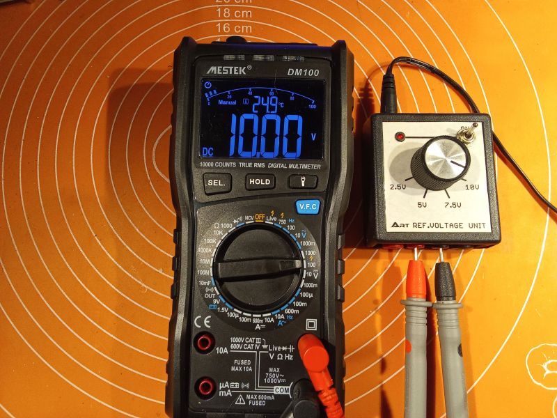 MESTEK DM 100 - miernik uniwersalny dla każdego? Krótki opis i kilka fotek.