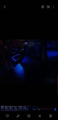 VW Golf 4 2000r.: Jaki moduł/przekaźnik do LED podświetlenie "kałuż"?