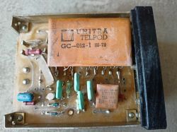 The interior of the RTx-132 electronic timer, Made in Poland (MCY74645?)