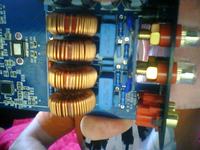 Jak znaleźć ścieżkę audio na płycie głównej Listen L7-98 do wyjścia słuchawkowego?