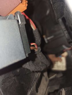 Nie działają przednie głośniki w audi a3 8p.