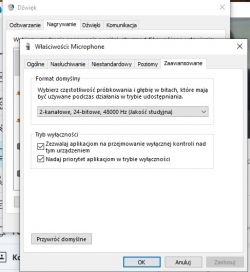 SB0460 X-Fi XtremeMusic: Jak aktywować mikrofon? Gniazdo (1) dualne