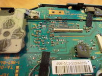 PSP Fat - Zielona dioda miga i konsola się wyłącza, brak elementów SMD