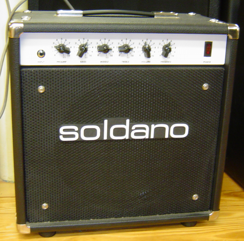 Wzmacniacz gitarowy Atomic16