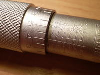 Klucz danamometryczny - ustawienie momentu siły