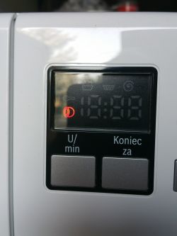 Bosch Maxx5 WLX24160PL/01 - Miga symbol otwartych drzwiczek. Nie działa.