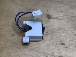 Wnętrze odkurzacza smart/robota sprzątającego z WiFi Medion 13277