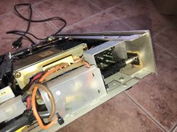 Wnętrze wzmacniacza audio Blaupunkt Mainamplifier MA-240 [1979/1980?]