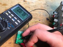 Tuner sat DSB-H370G, wnętrze, darmowe moduły przetwornic ze środka Tuner sat DSB-H370G, wnętrze, darmowe moduły przetwornic ze środka
