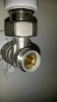 Simplex Return Valve Adjustment: Ladder Radiator Heating Issue & Proper Unscrewing Procedures Simplex Return Valve Adjustment: Ladder Radiator Heating Issue & Proper Unscrewing Procedures