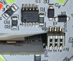 Close-up of a PCB showing KP18068 IC and a multi-pin connector near the “G3” marking