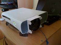 Xbox 360 Xenon - Wtłaczanie powietrza do konsoli [zdjęcie]