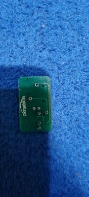 Przełącznik szyb on-off-on - Problem z podłączeniem 5 pinowego przełącznika polo