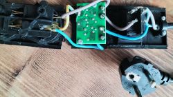 The Lucky Hawk 8204 USB power supply splitter, again about product safety