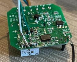 Printed circuit board with integrated circuits and soldered wires