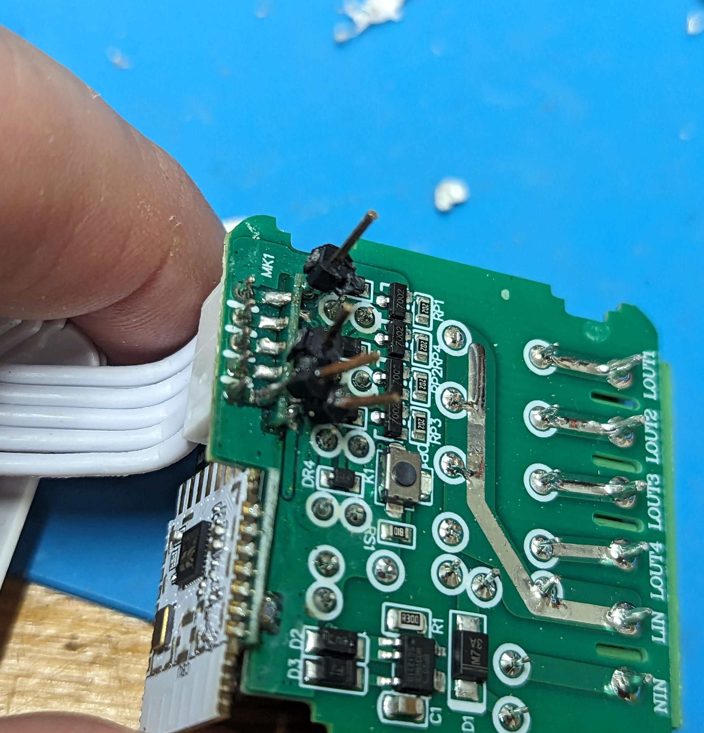 Detailed Breakdown of 4 Channel BK7231N Switch with High-Resolution Images