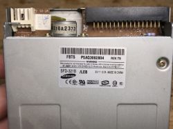 Uruchomienie silnika BLDC ze stacji dyskietek z Arduino (oryginalny driver z PCB