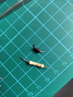 Uniden Pro 510XL - zwarcie, identyfikacja elementów