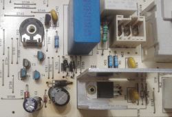 Mastercook PTD105 - Błąd d07 plus uszkodzone rezystory na płytce