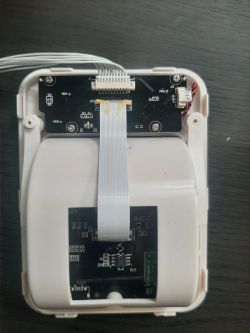 3Paws Smart Wi-Fi Pet Feeder with 1080p Camera - Teardown - PCB analysis 3Paws Smart Wi-Fi Pet Feeder with 1080p Camera - Teardown - PCB analysis