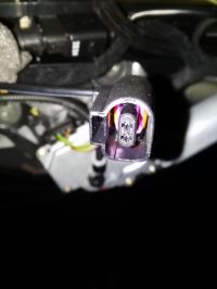 Passat B5 FL Kombi Trunk Issue: Auto-Opening, Inactivity, Fuse & Damper Actuator Check Passat B5 FL Kombi Trunk Issue: Auto-Opening, Inactivity, Fuse & Damper Actuator Check
