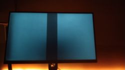 Samsung Odyssey F24G35TFWUX - Monitor nagle pokazuje szare piksele