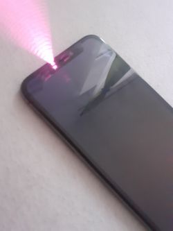 iPhone X - Blada czerń na wyświetlaczu, dziwne wibracje, nieudany reset i funkcje obudzenia