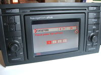 Czy Navi Plus z A4 B6 pasuje do A4 B5 2000r? Montaż i działanie