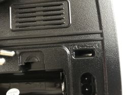 Radio AM/FM/SW USB/TF/BT RX-456BTS z panelem solarnym - wnętrze, test ładowania