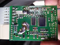 Jak zidentyfikować model autoalarmu INFERNO z kluczykiem P052?