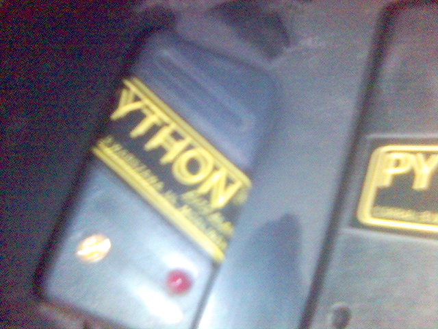 Alarm Python: jaki to model ?? -zdjecia