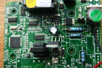 Jaką ma wartość ten opornik?