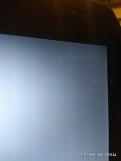 Laptop MSI GX660 - ekran czarny, dyski nie działają przy starcie