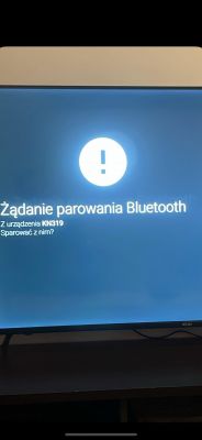 Ekran telewizora z prośbą o parowanie Bluetooth z urządzeniem KN319.