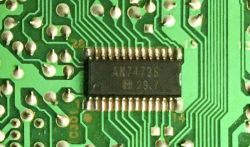 Tuner Technics ST-GT630 nie zatrzymuje się na auto