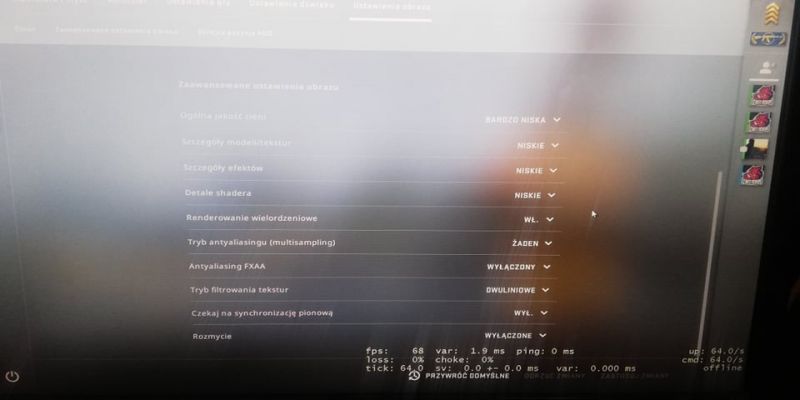 Spadek FPS w CS GO po zmianie płyty głównej i procesora z i5 na i3